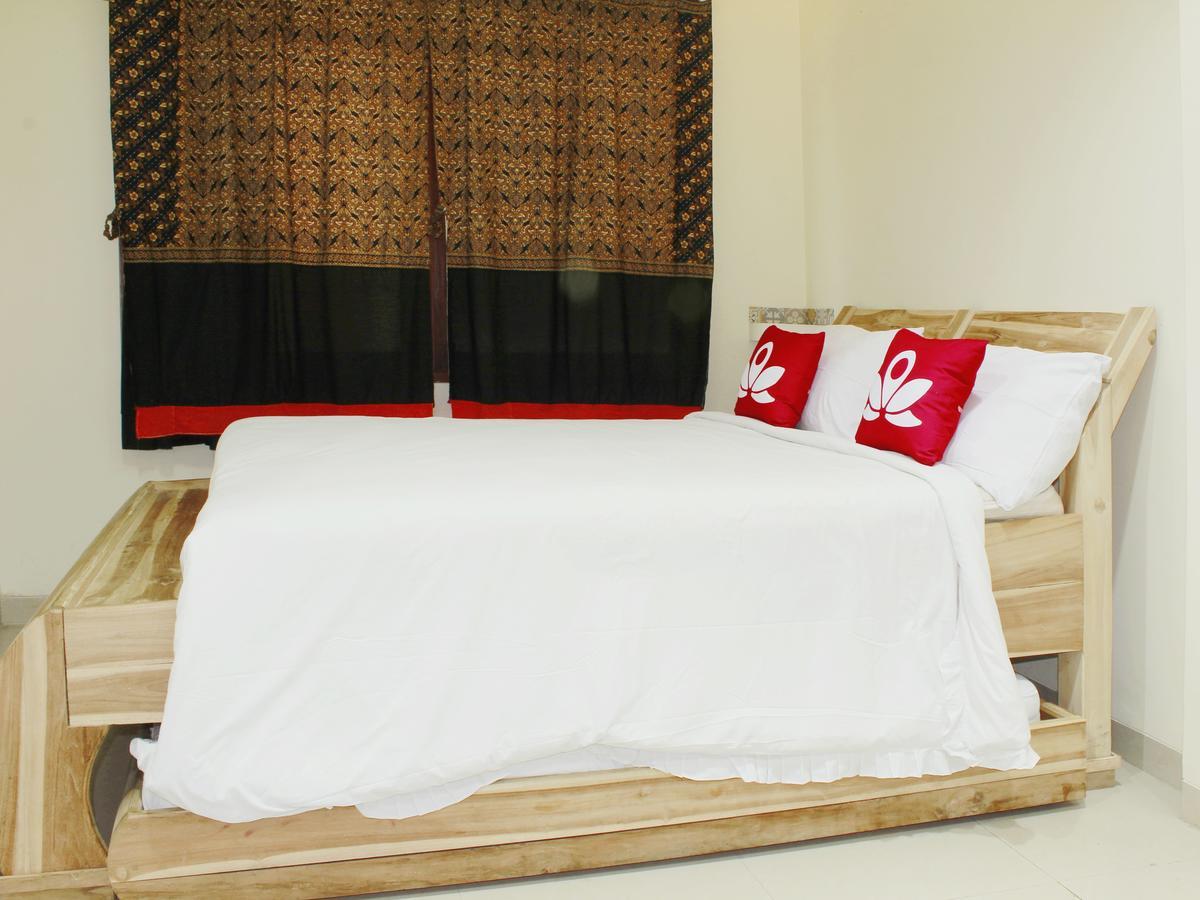 בנדונג Zen Rooms Cassa Dua Pasteur מראה חיצוני תמונה