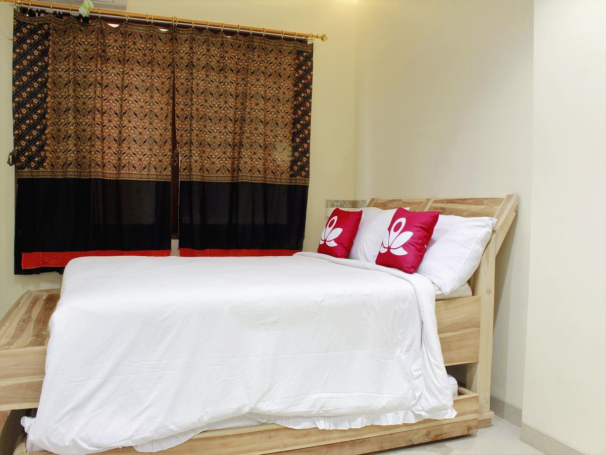 בנדונג Zen Rooms Cassa Dua Pasteur מראה חיצוני תמונה